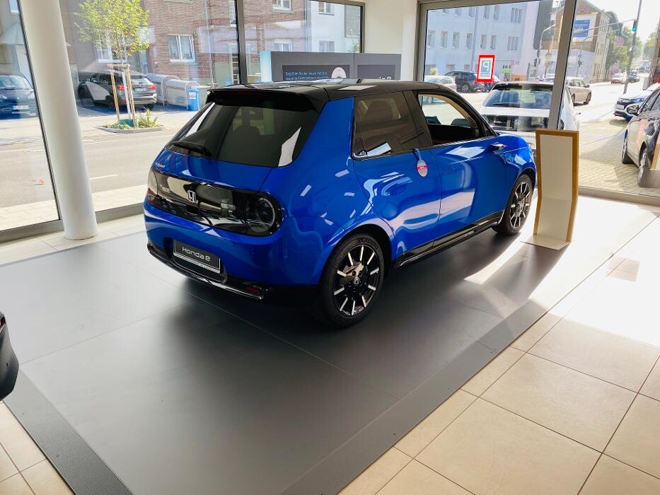 Bilder Autohaus Mommerskamp GmbH