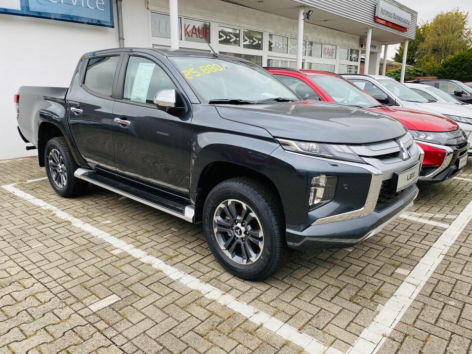 Bilder Autohaus Mommerskamp GmbH