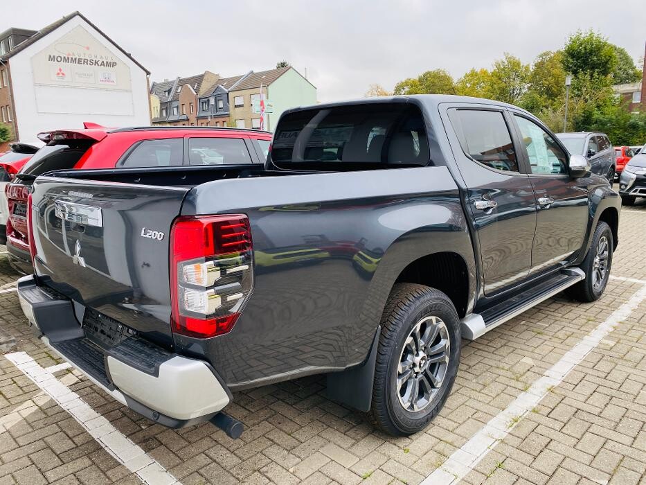 Bilder Autohaus Mommerskamp GmbH