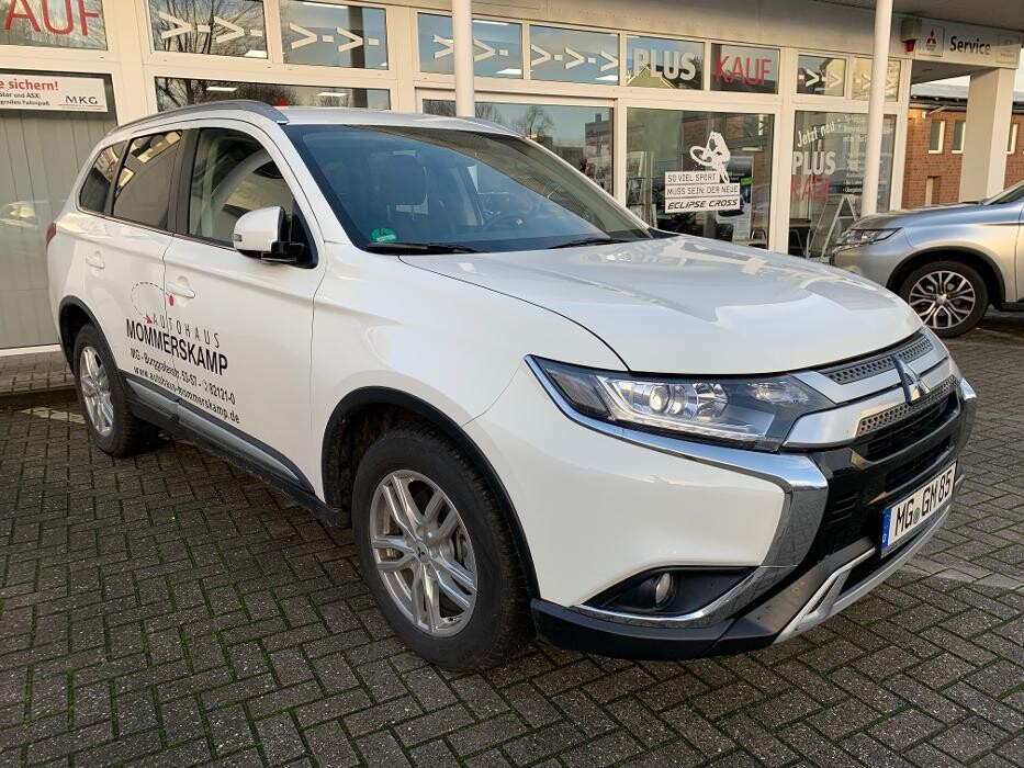 Bilder Autohaus Mommerskamp GmbH