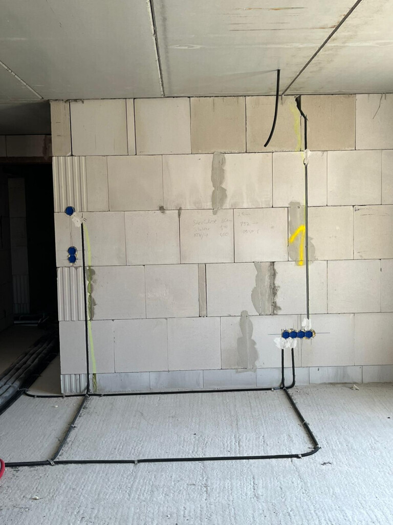 Bilder Elektrik Plus