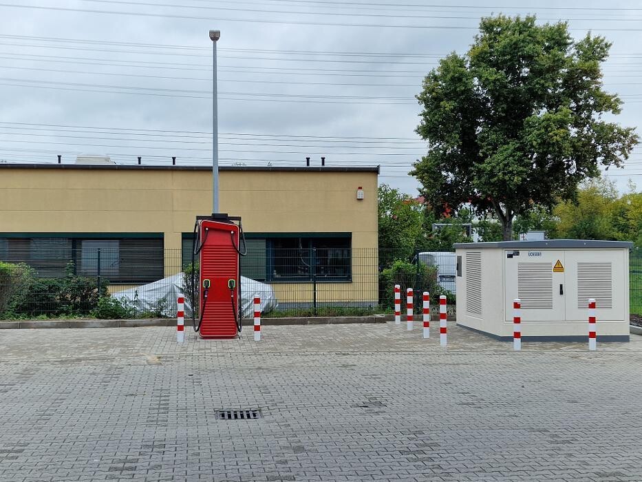 Bilder ORLEN CHARGE Ladestation
