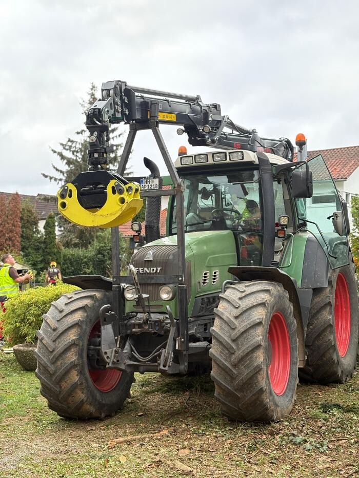 Bilder Nathanael Braun - Brennholz und Dienstleistungen