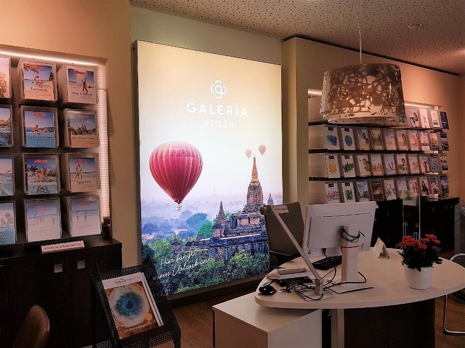 Bilder GALERIA Reisen Berlin Steglitz