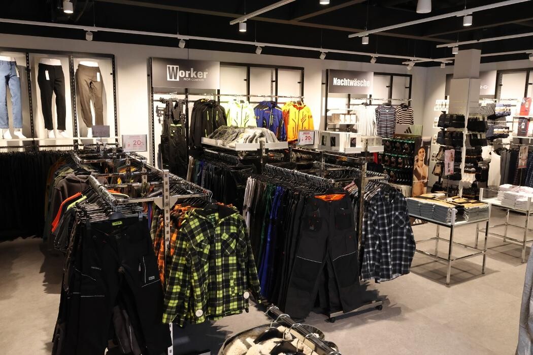 Bilder AWG Mode Center Ottobrunn