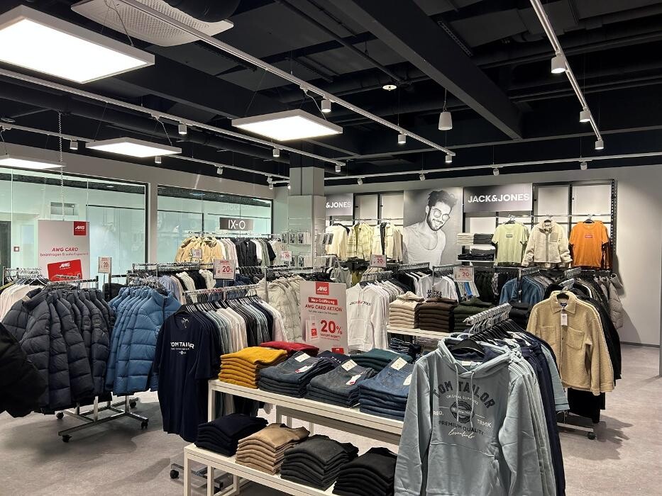 Bilder AWG Mode Center Ottobrunn