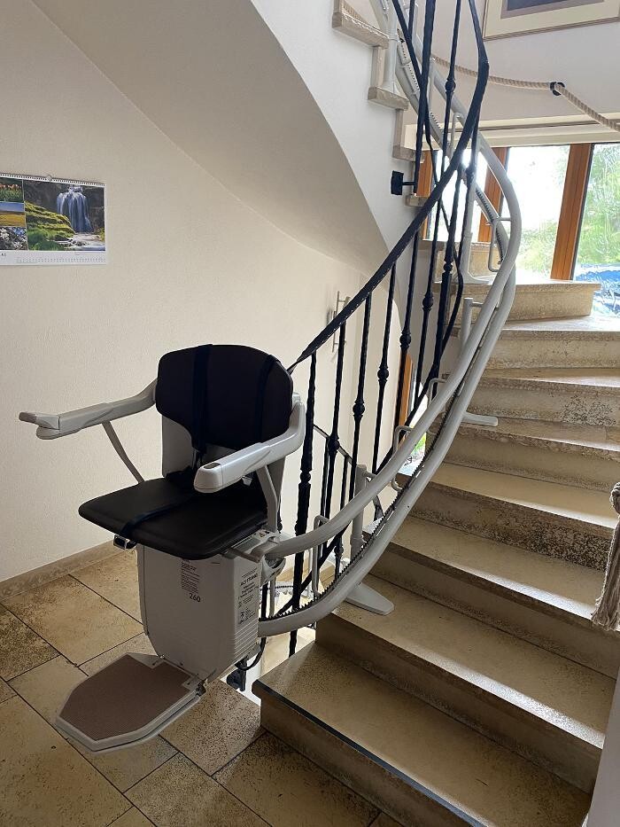 Bilder Lifta Treppenlift Augsburg