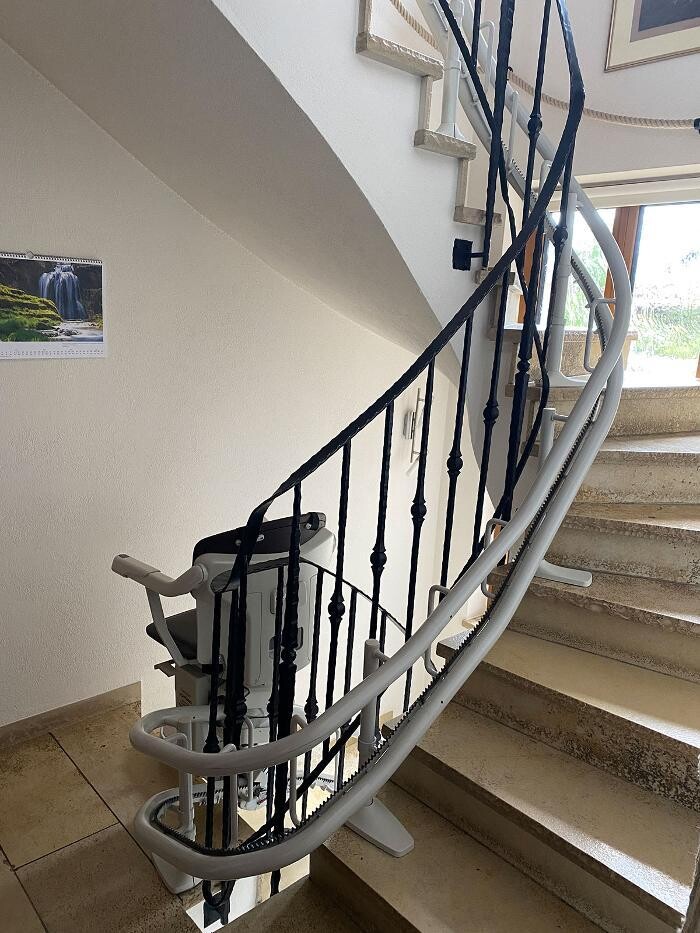 Bilder Lifta Treppenlift Augsburg