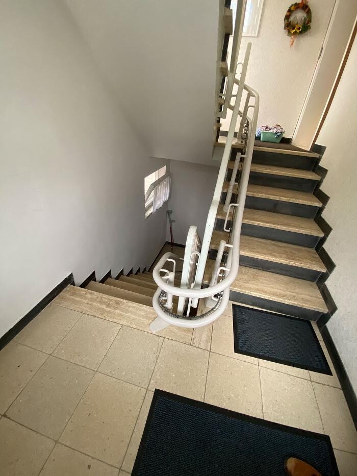 Bilder Lifta Treppenlift Augsburg