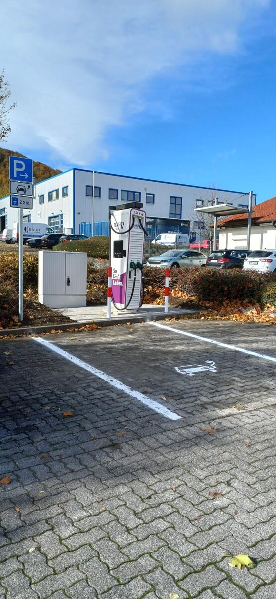 Bilder TEAG Mobil-Ladestation