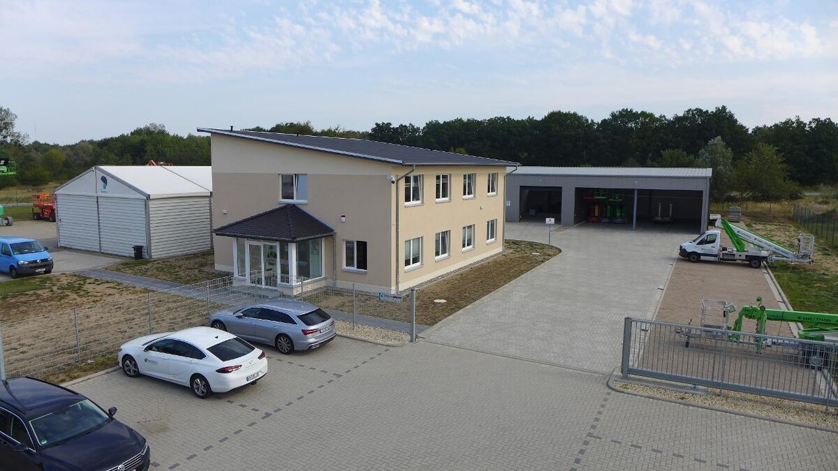 Bilder Dummer GmbH - Arbeitsbühnenvermietung & Schulungen