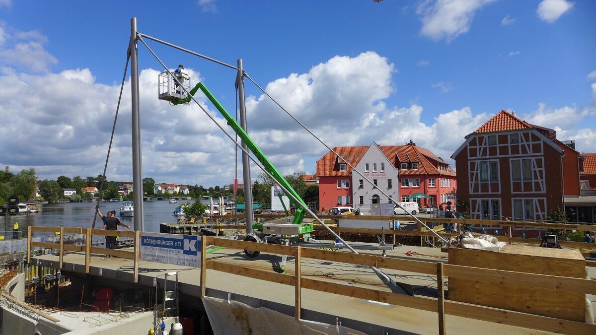 Bilder Dummer GmbH - Arbeitsbühnenvermietung & Schulungen