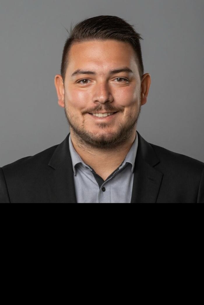 Bilder ERGO Versicherung Armin Sipovic