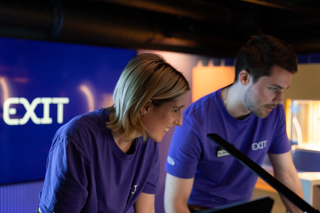 Bilder EXIT Escape Room Games