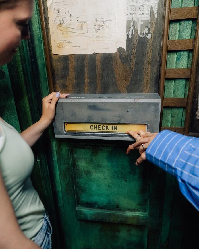 Bilder EXIT Escape Room Games