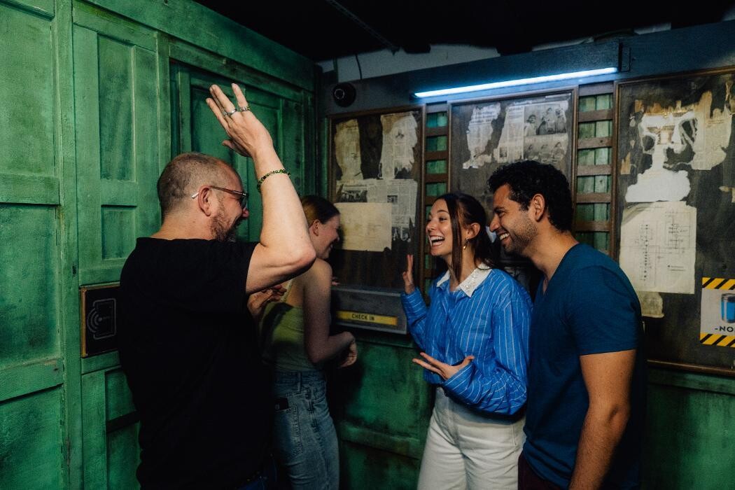 Bilder EXIT Escape Room Games