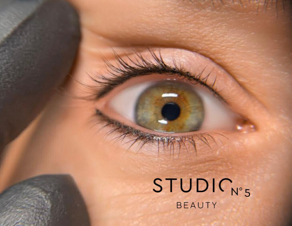Bilder Studio No 5 | Microblading • Permanent Make-up • Schulung & Behandlung . Wendlingen