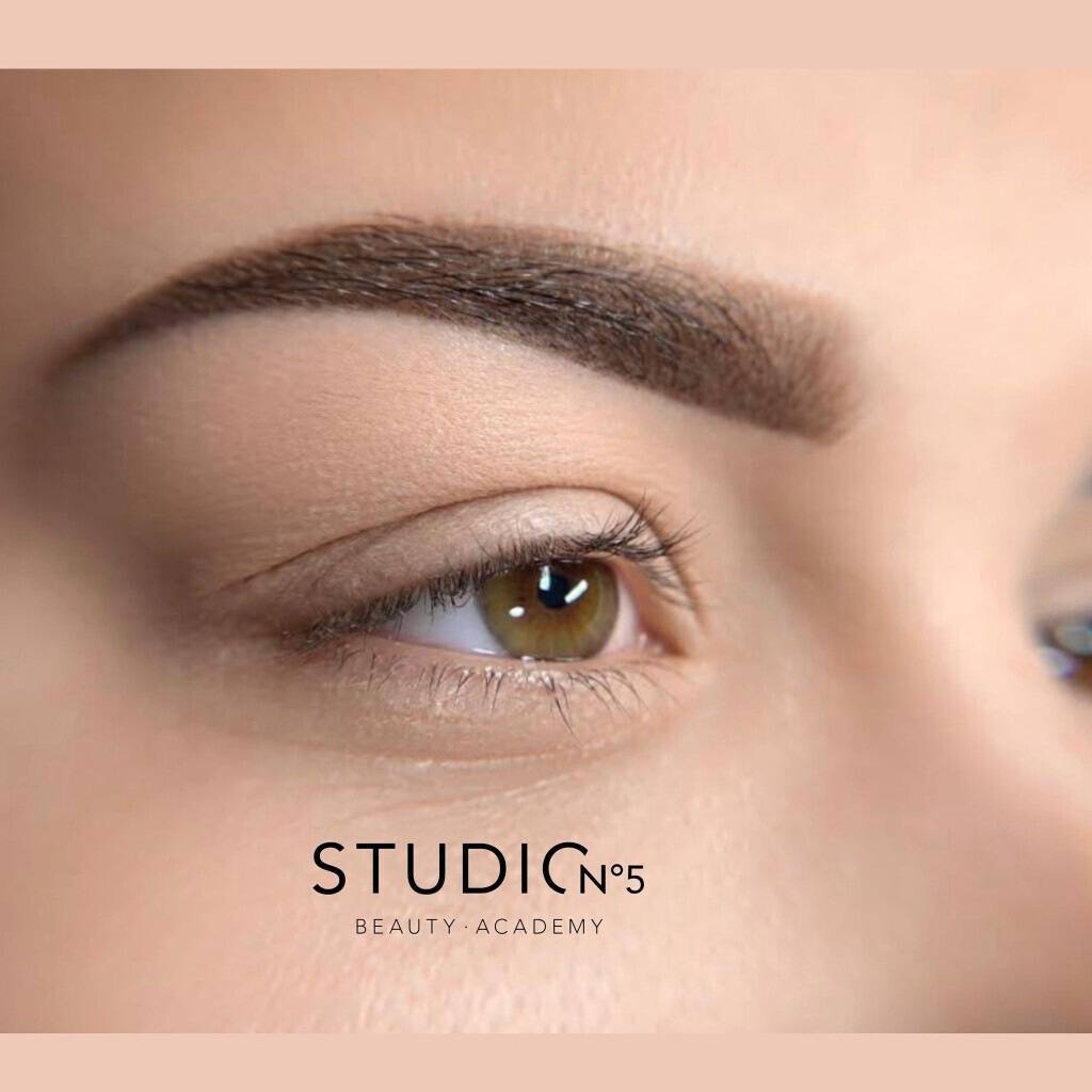 Bilder Studio No 5 | Microblading • Permanent Make-up • Schulung & Behandlung . Wendlingen