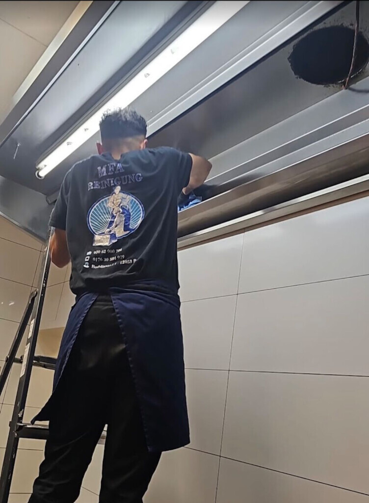 Bilder MFA Reinigung