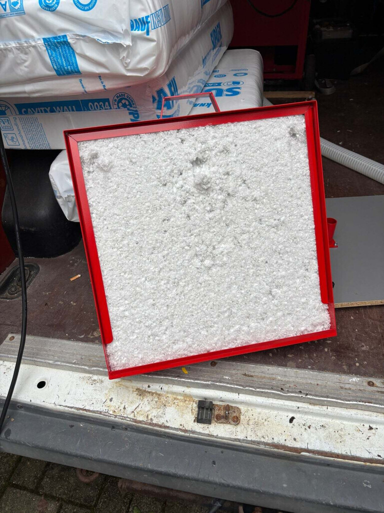 Bilder KD-Einblasdämmung