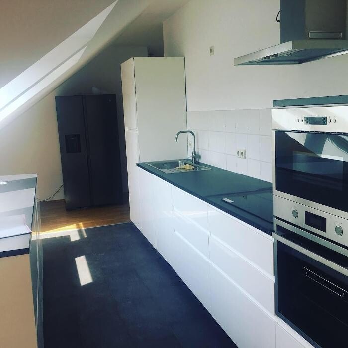 Bilder Aust Umzüge & Haushaltsauflösungen