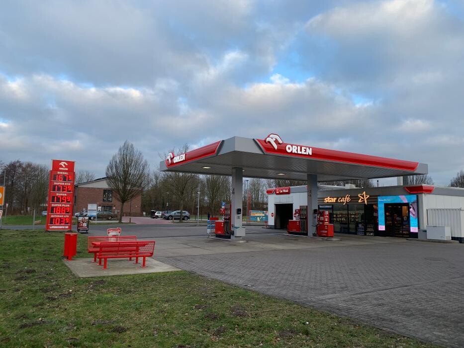 Bilder ORLEN Tankstelle