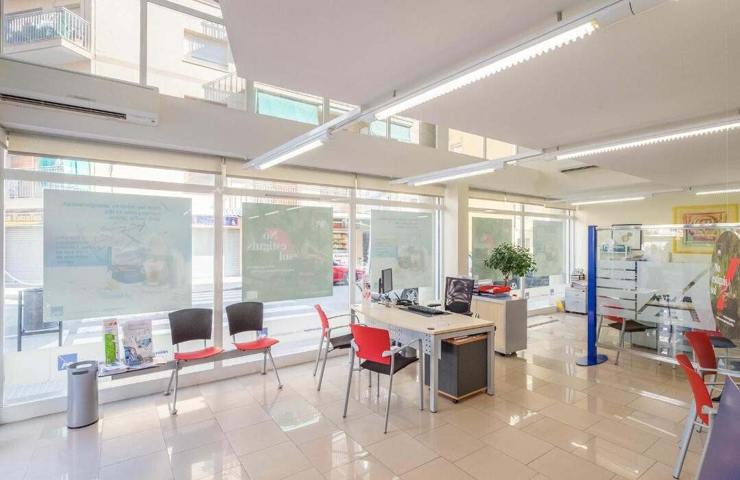 Images UNIAMAR - Agencia de seguros en Pineda de Mar