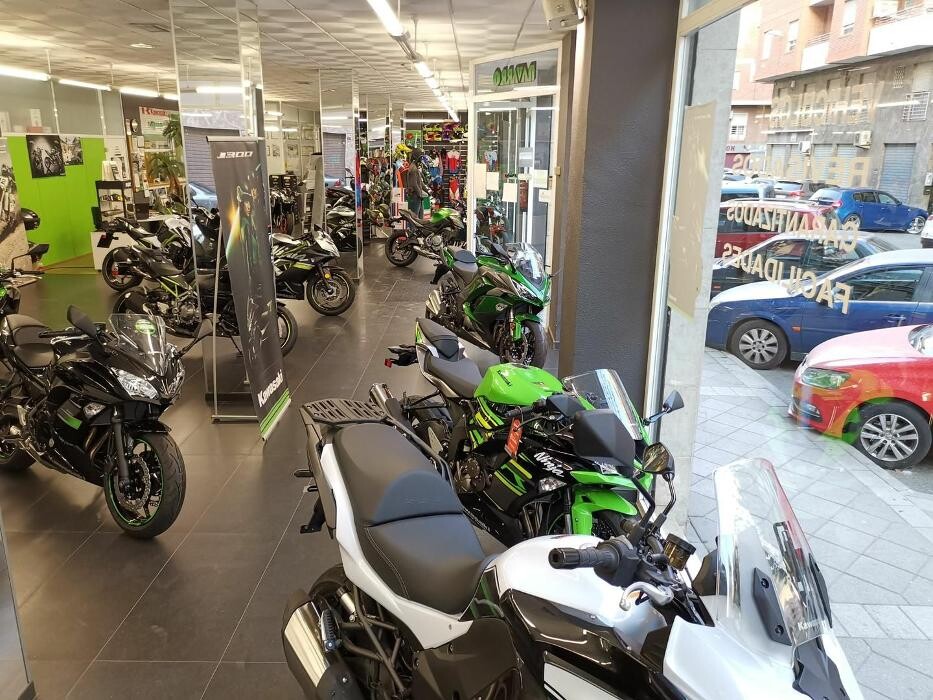 Images Kawasaki Navarro