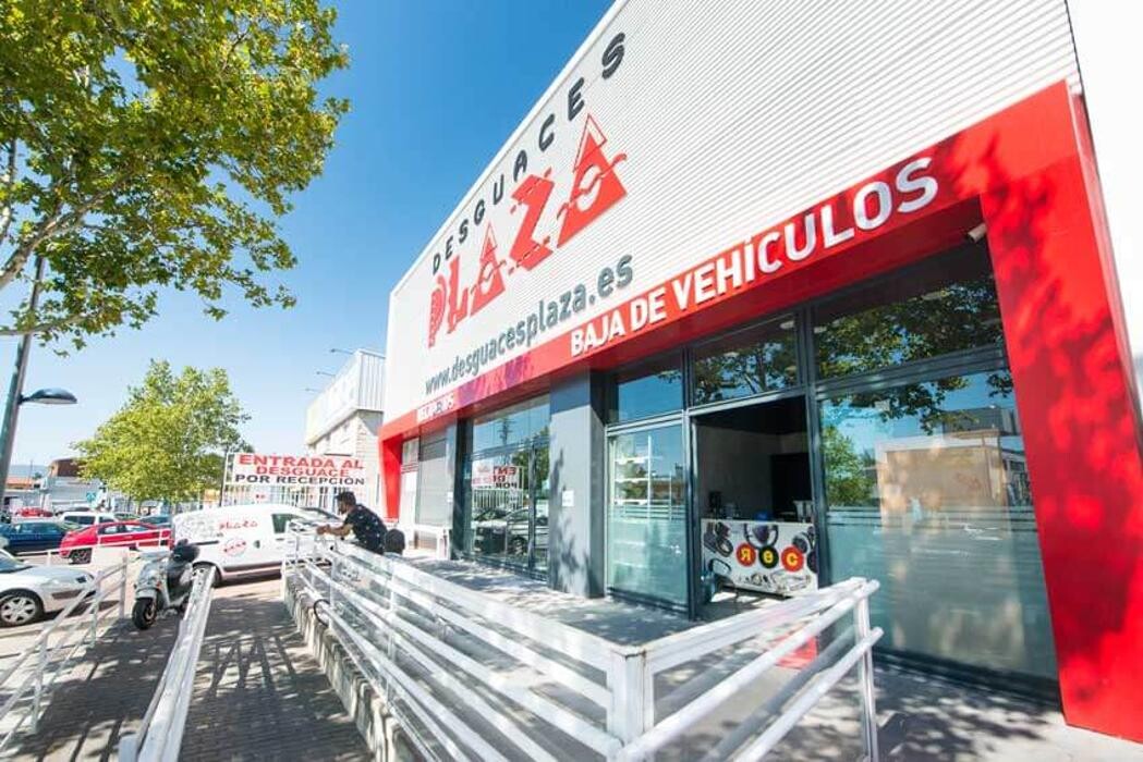 Images DESGUACES PLAZA