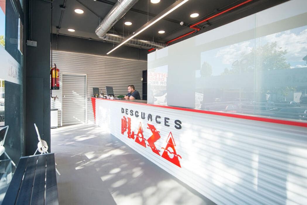 Images DESGUACES PLAZA