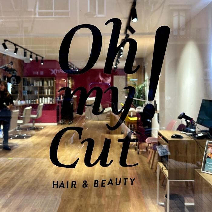 Images Oh my Cut! Barcelona c/Viladomat (Sant Antoni)