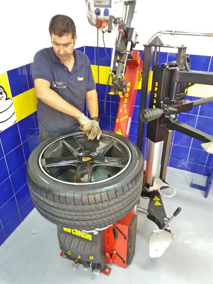 Images Euromaster Recauchutados Peñas Valladolid