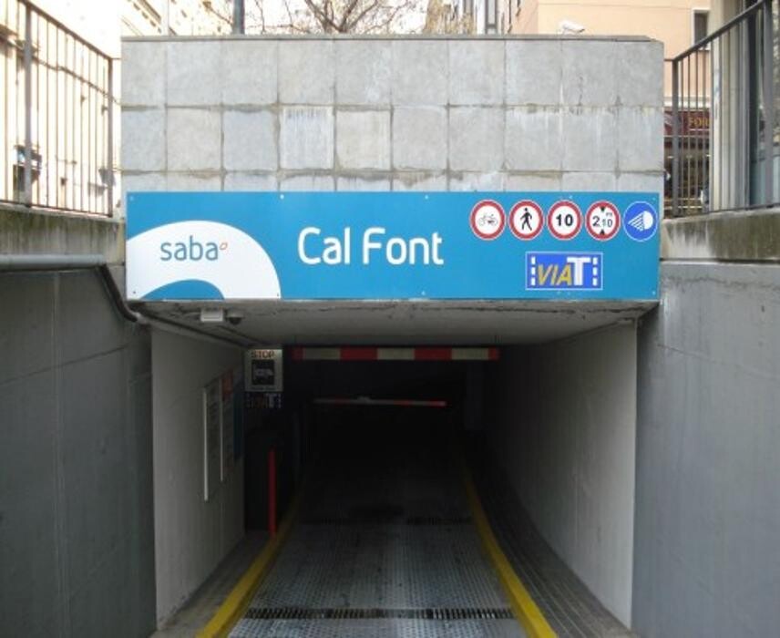 Images Parking Saba Plaza Cal Font