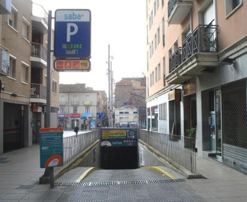 Images Parking Saba Plaza Cal Font