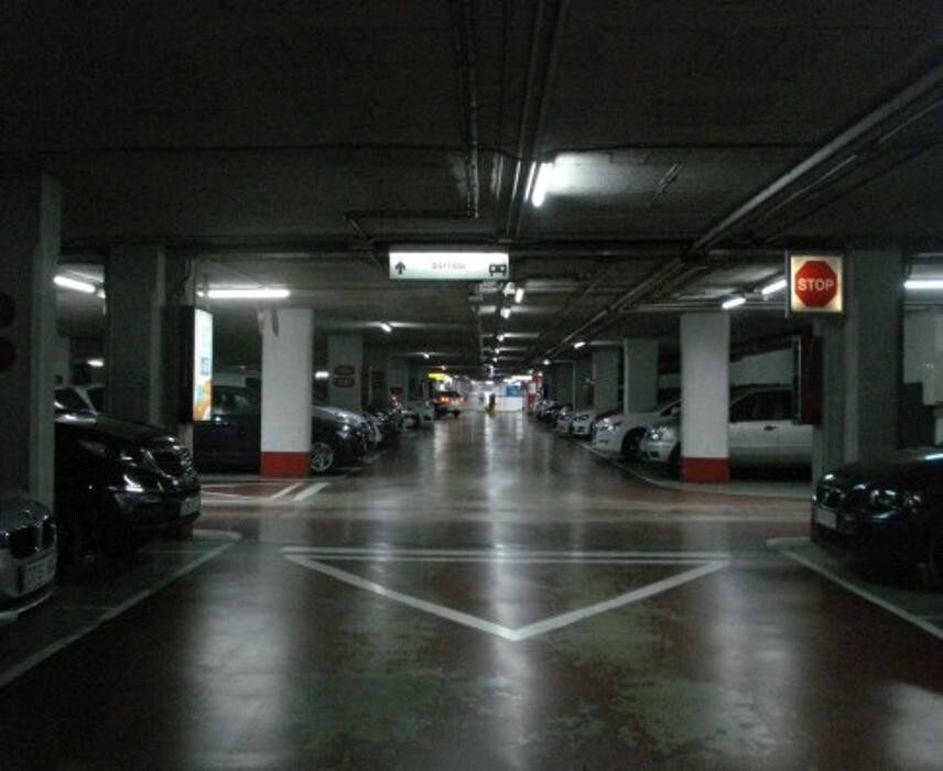 Images Parking Saba Plaza Cal Font