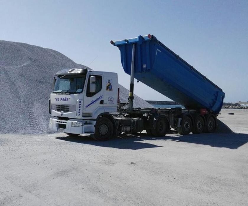 Images Transportes Juan Aguilar - El Peña