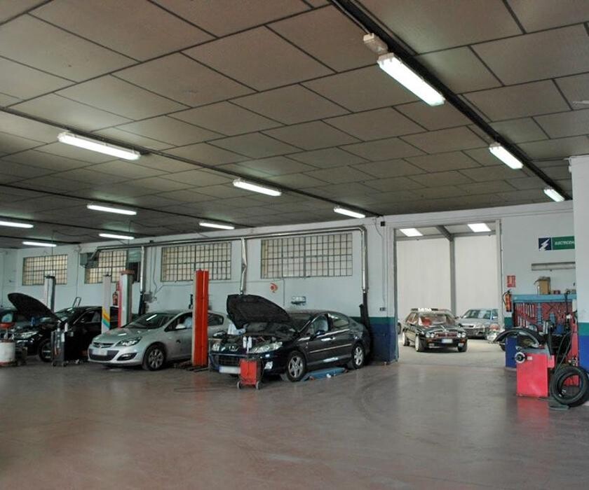 Images Talleres Villafontana, S. L.