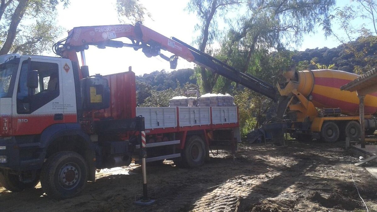 Images Materiales de Construcción la Toma