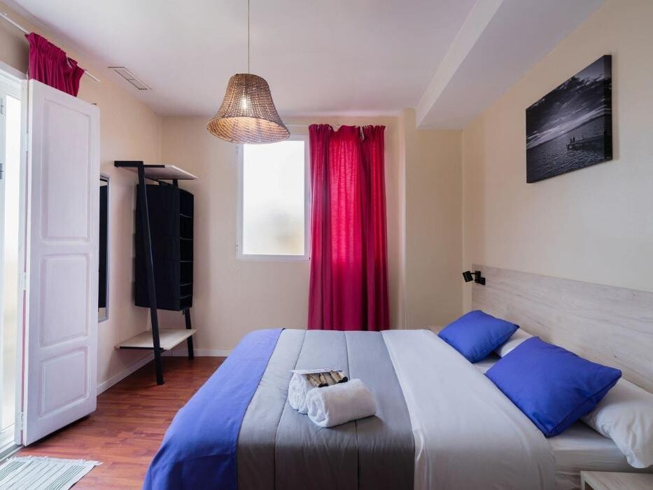 Images Purple Nest Hostel Valencia