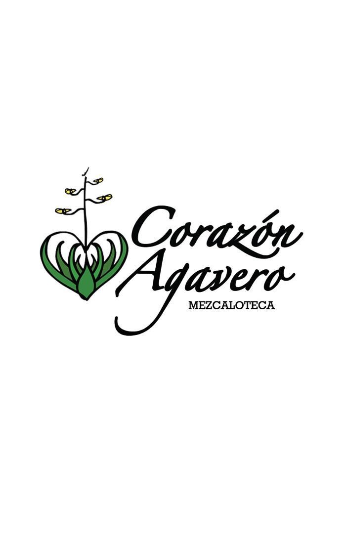 Mezcaloteca Corazón Agavero Logo