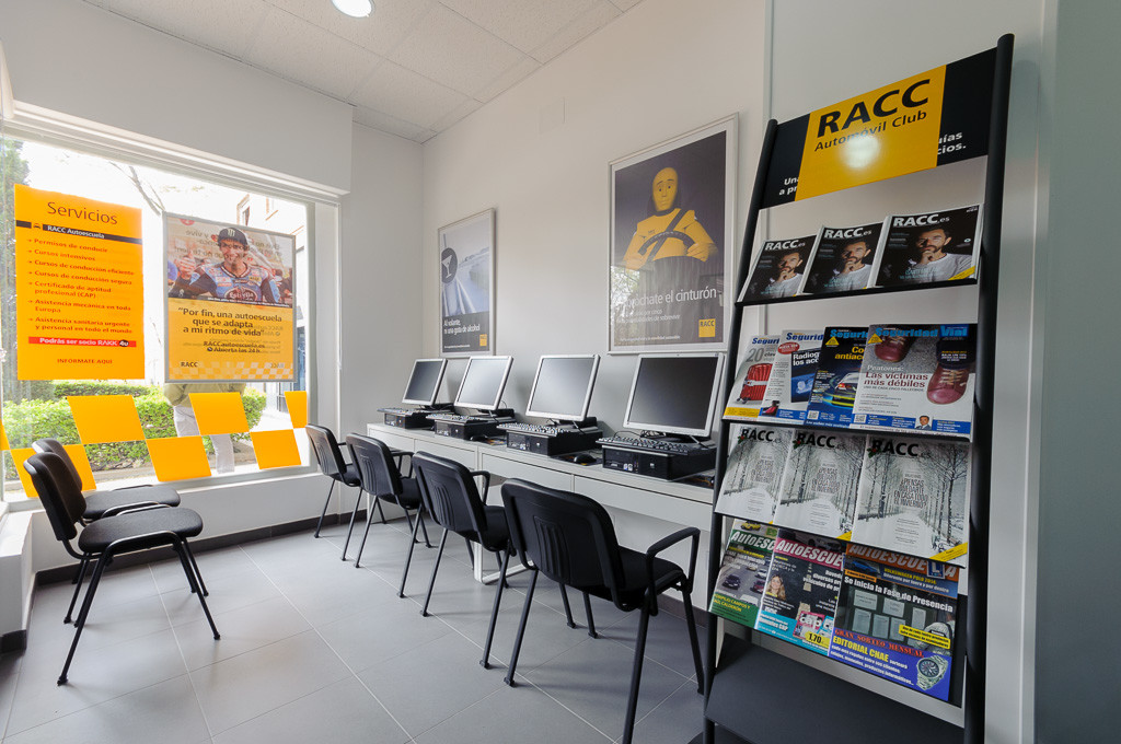 Images autoescuela racc madrid norte