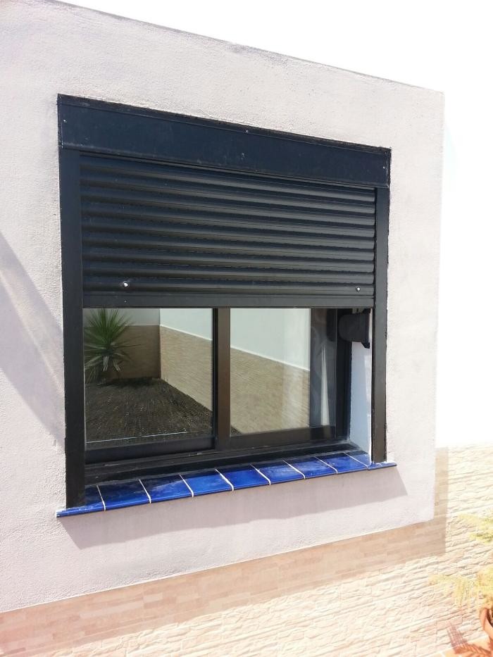 Images PERSYMAR TOLDO PERGOLAS PERSIANAS