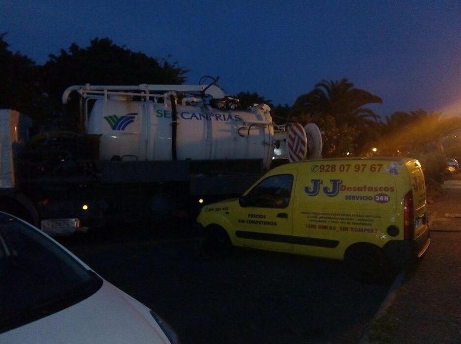 Images Desatascos en las palmas JJ