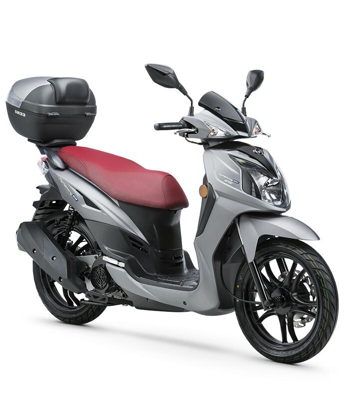 Images Alquiler Moto Menorca