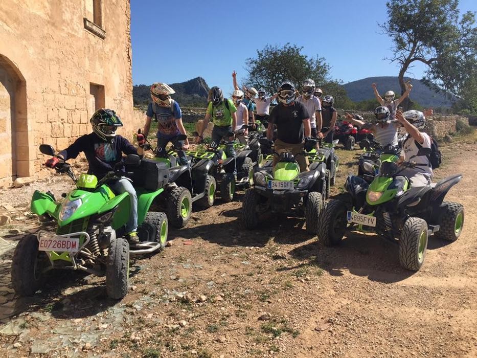 Images rent a racing quad