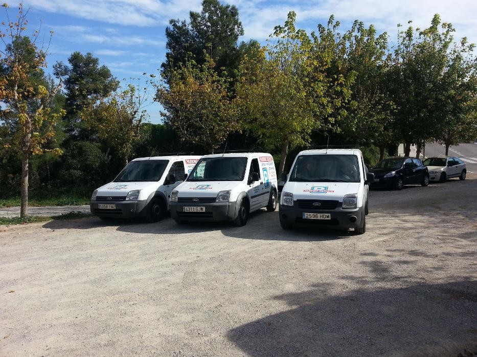 Parking Service Logo