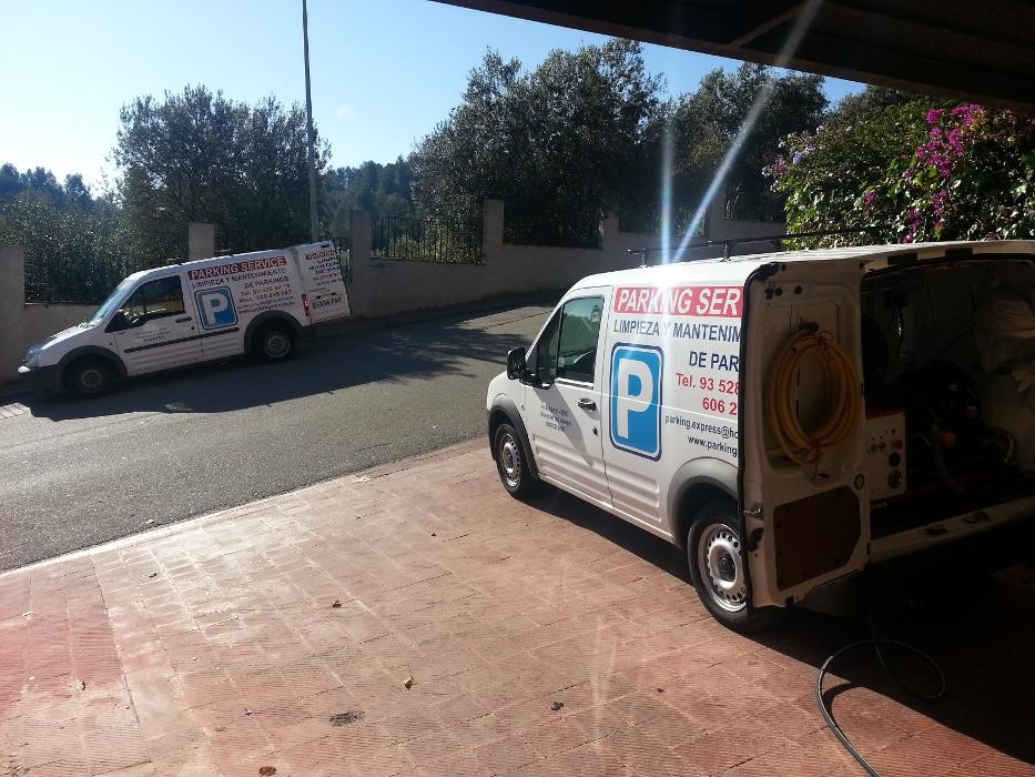 Images Parking Service