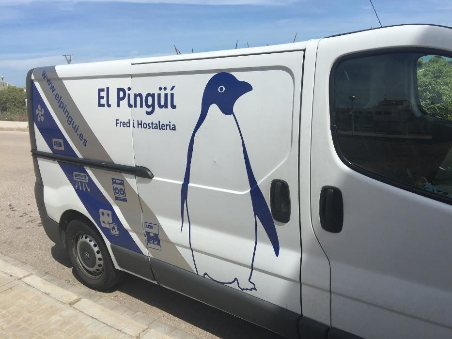 Images El Pingüi | Projectes Fred I Hosteleria Sl