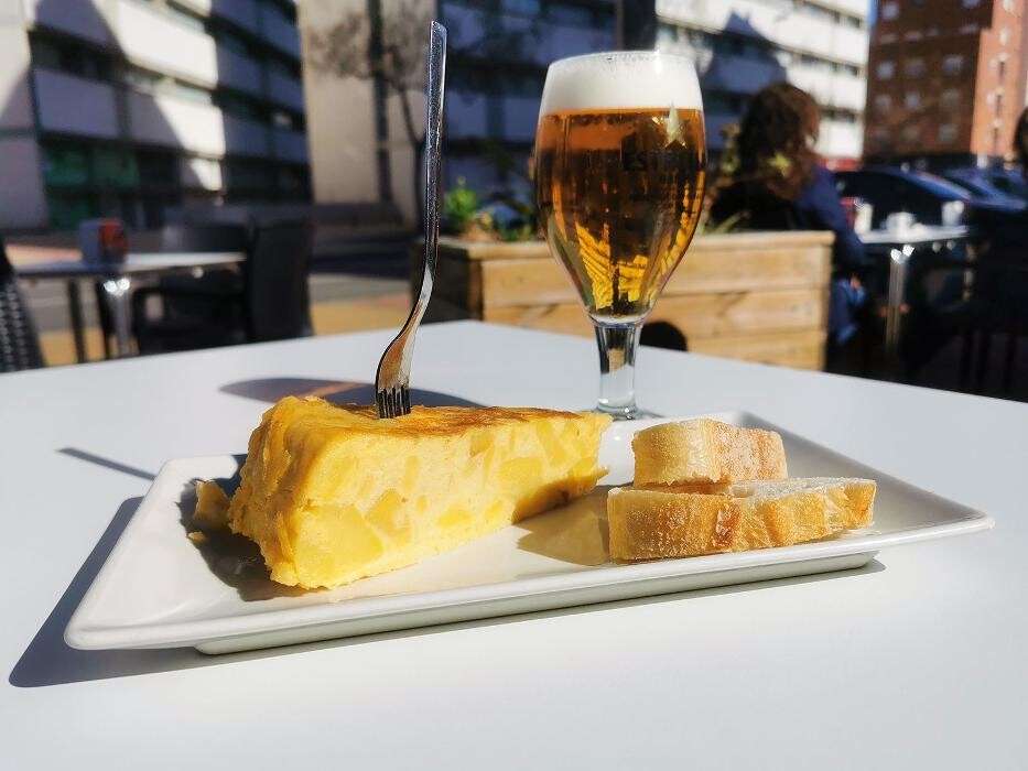 Images BAR CELA cafe-bar