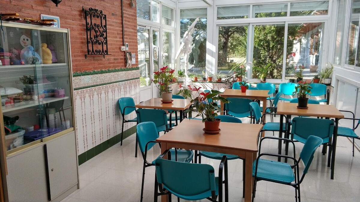 Images RESIDENCIA TERCERA EDAD "PONDEROSA REAL"